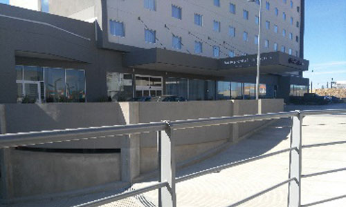 Hotel Hampton Hilton